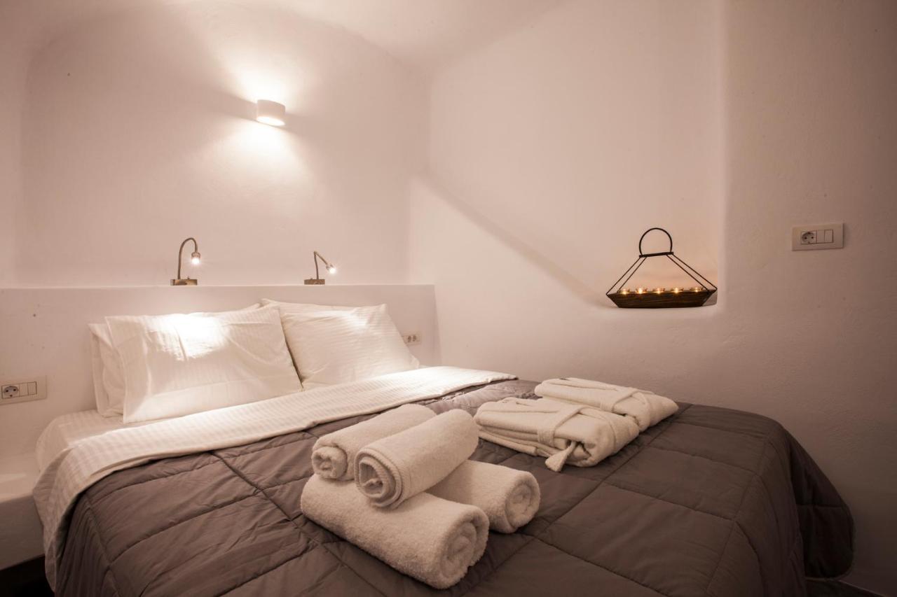 Cupola Suites Oia  Bagian luar foto