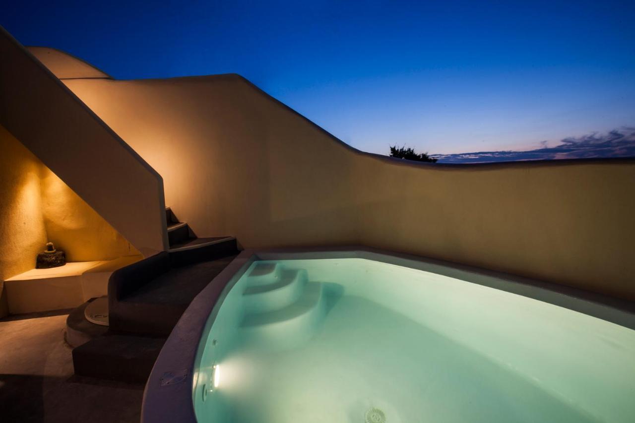 Cupola Suites Oia  Bagian luar foto