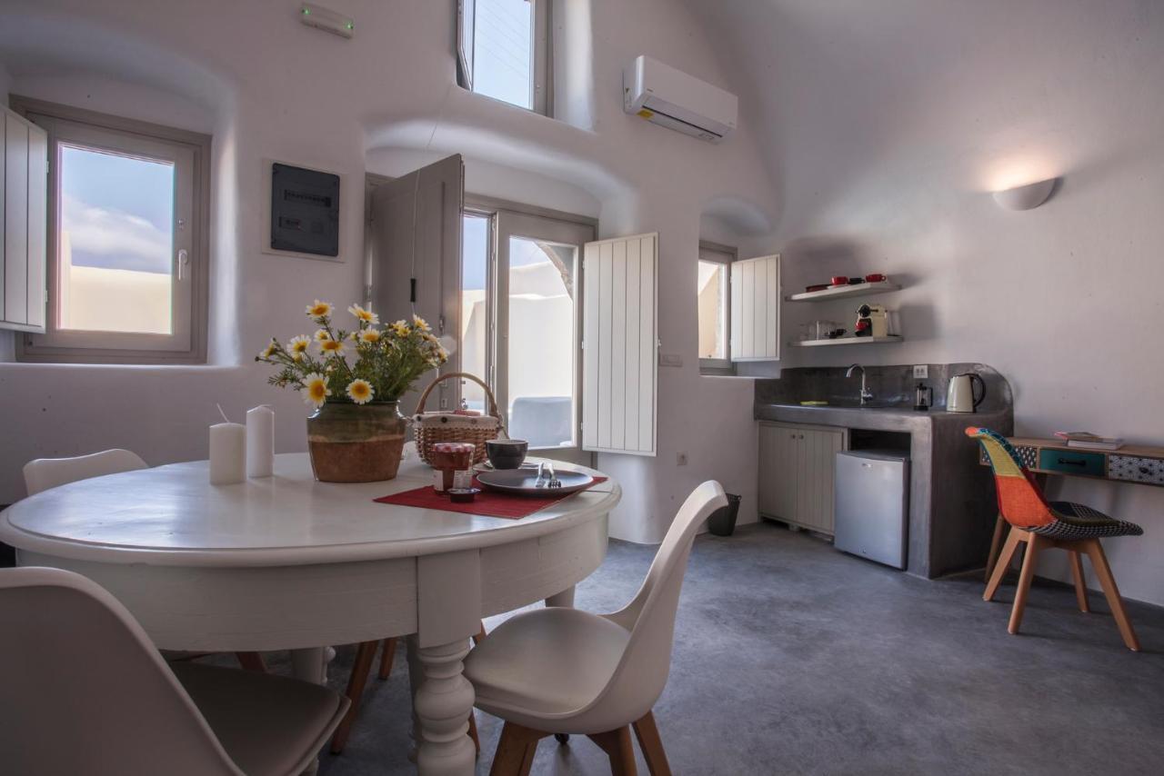 Cupola Suites Oia  Bagian luar foto
